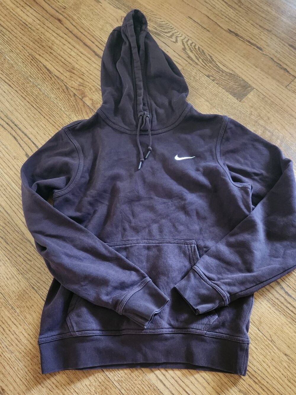Men's Nike hooded sweatshirt